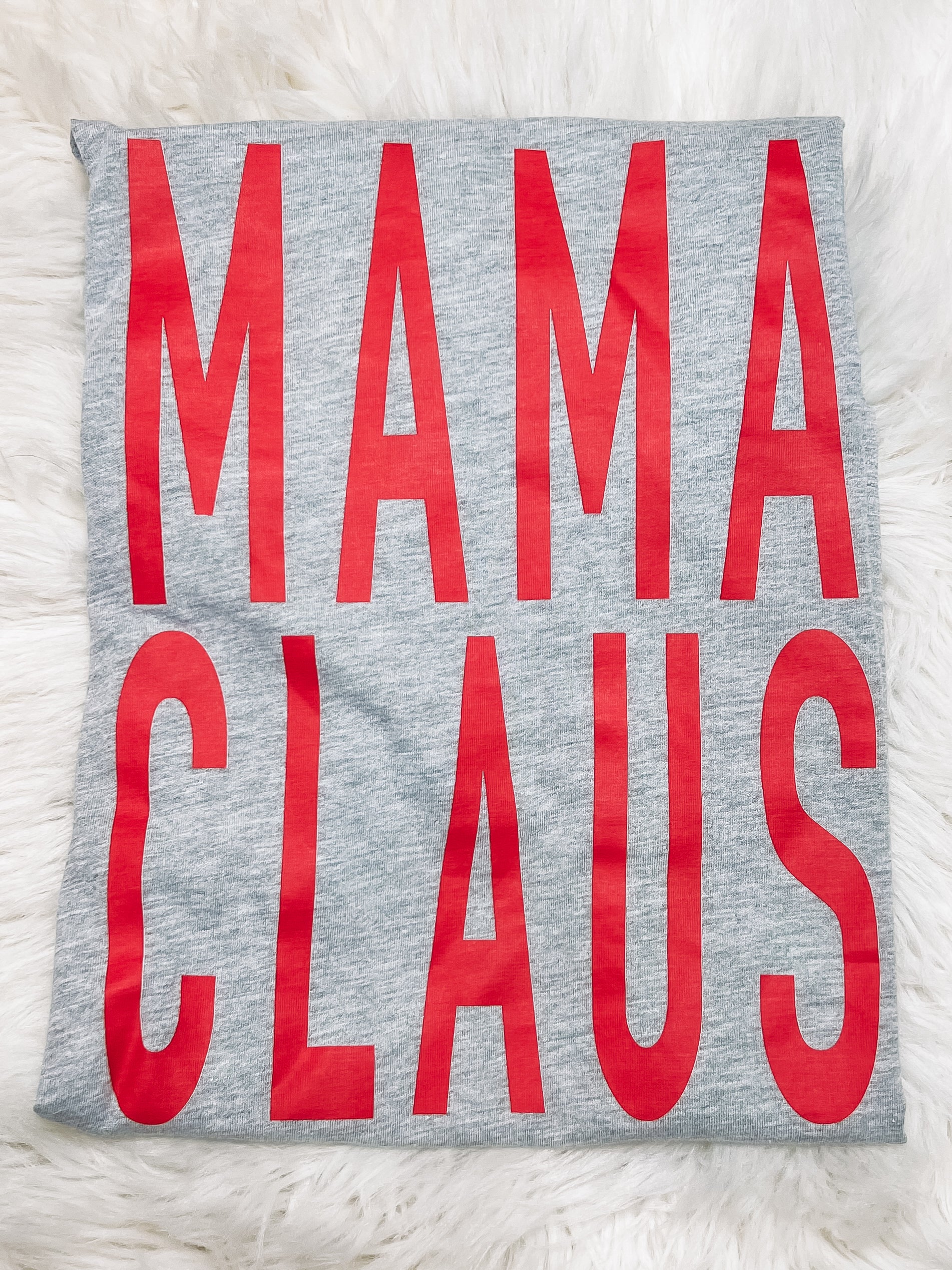 MAMA CLAUS IN RED