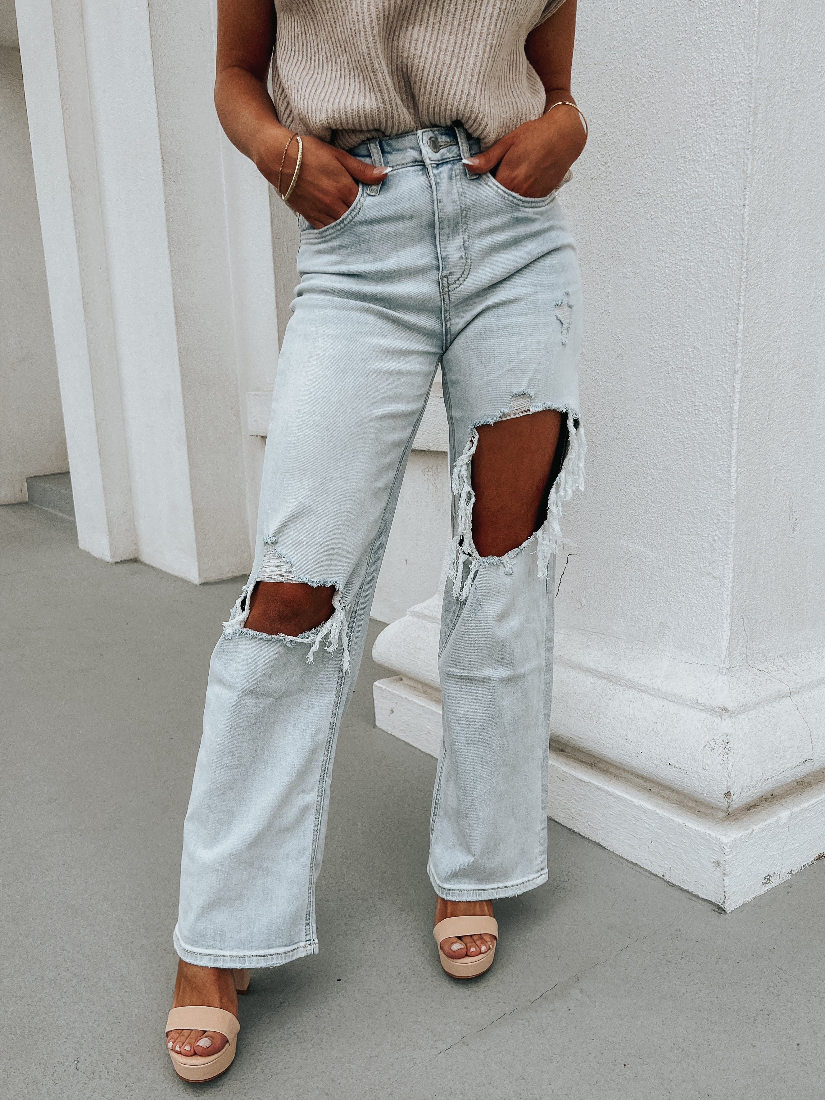 Rowan Jean