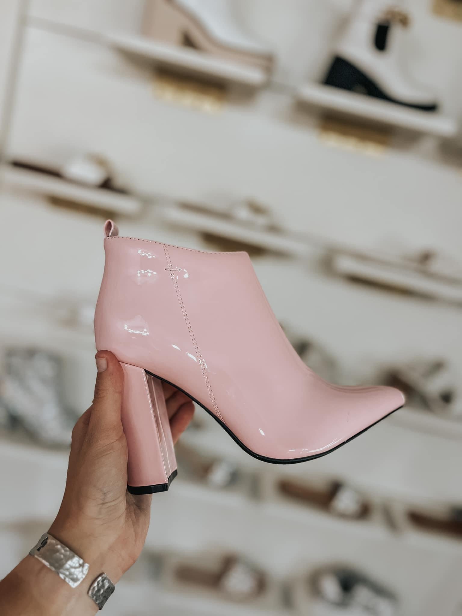 Signal Booties