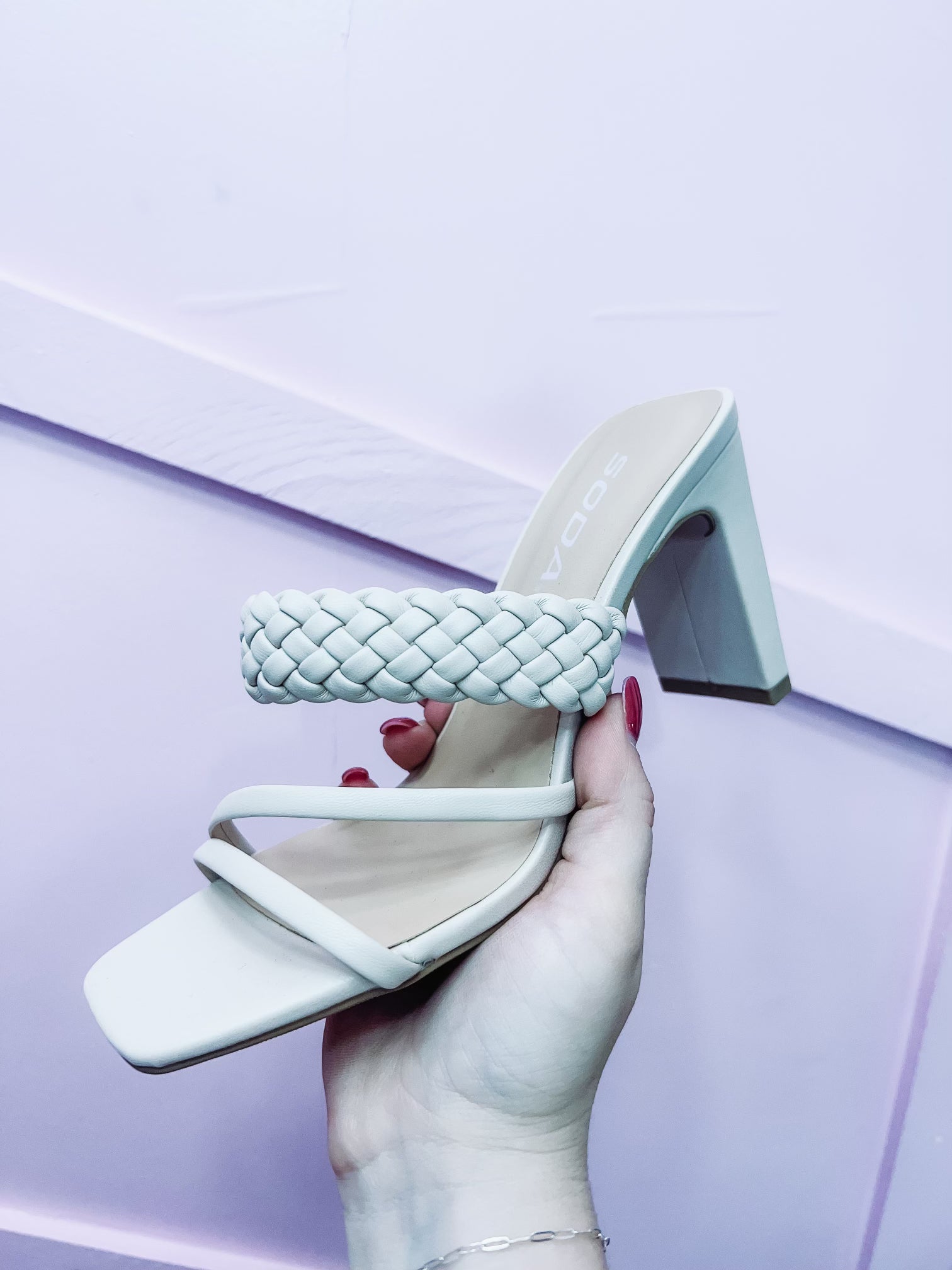 Carmen Heels