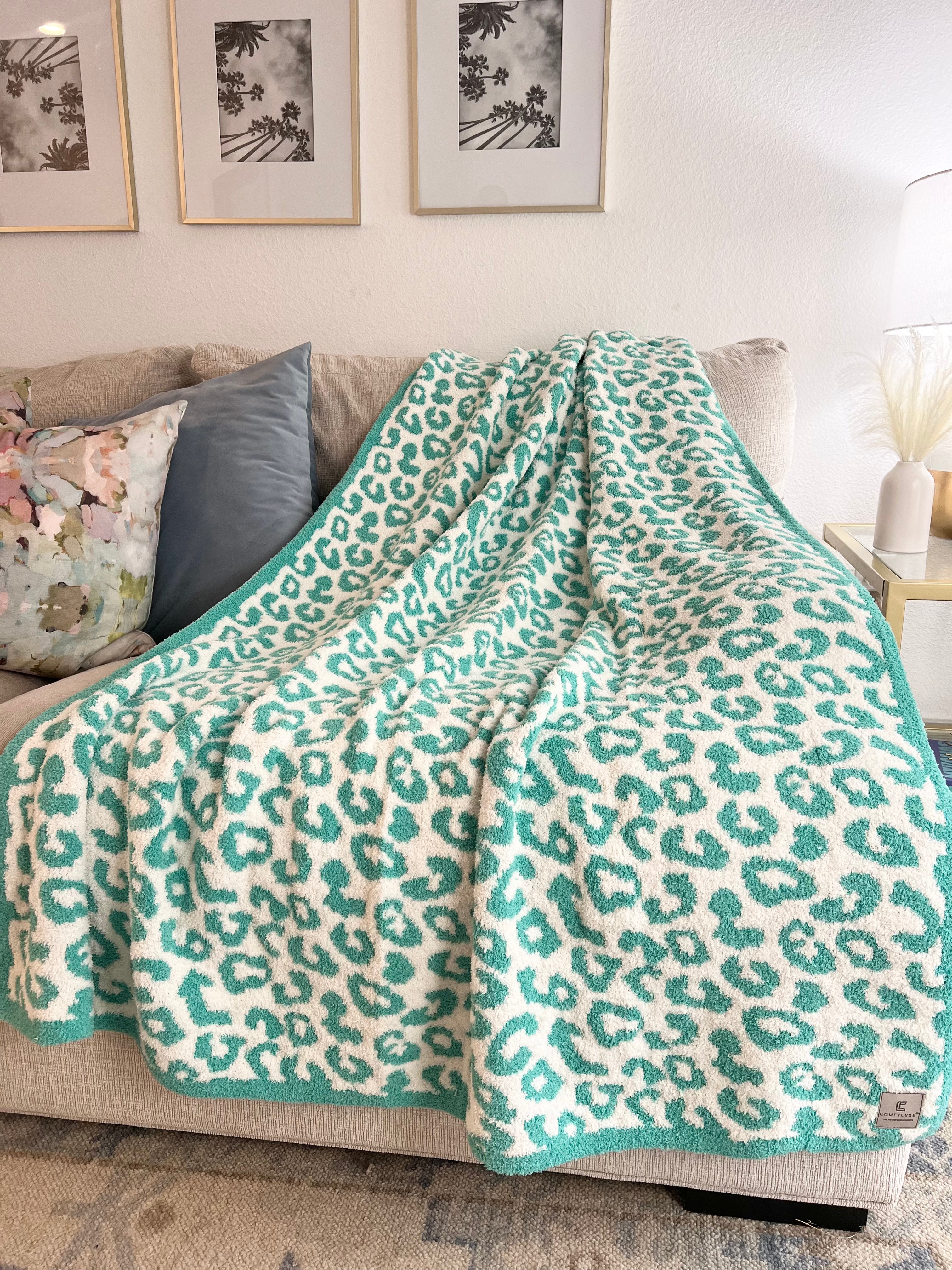 Leopard Print Blanket in Mint