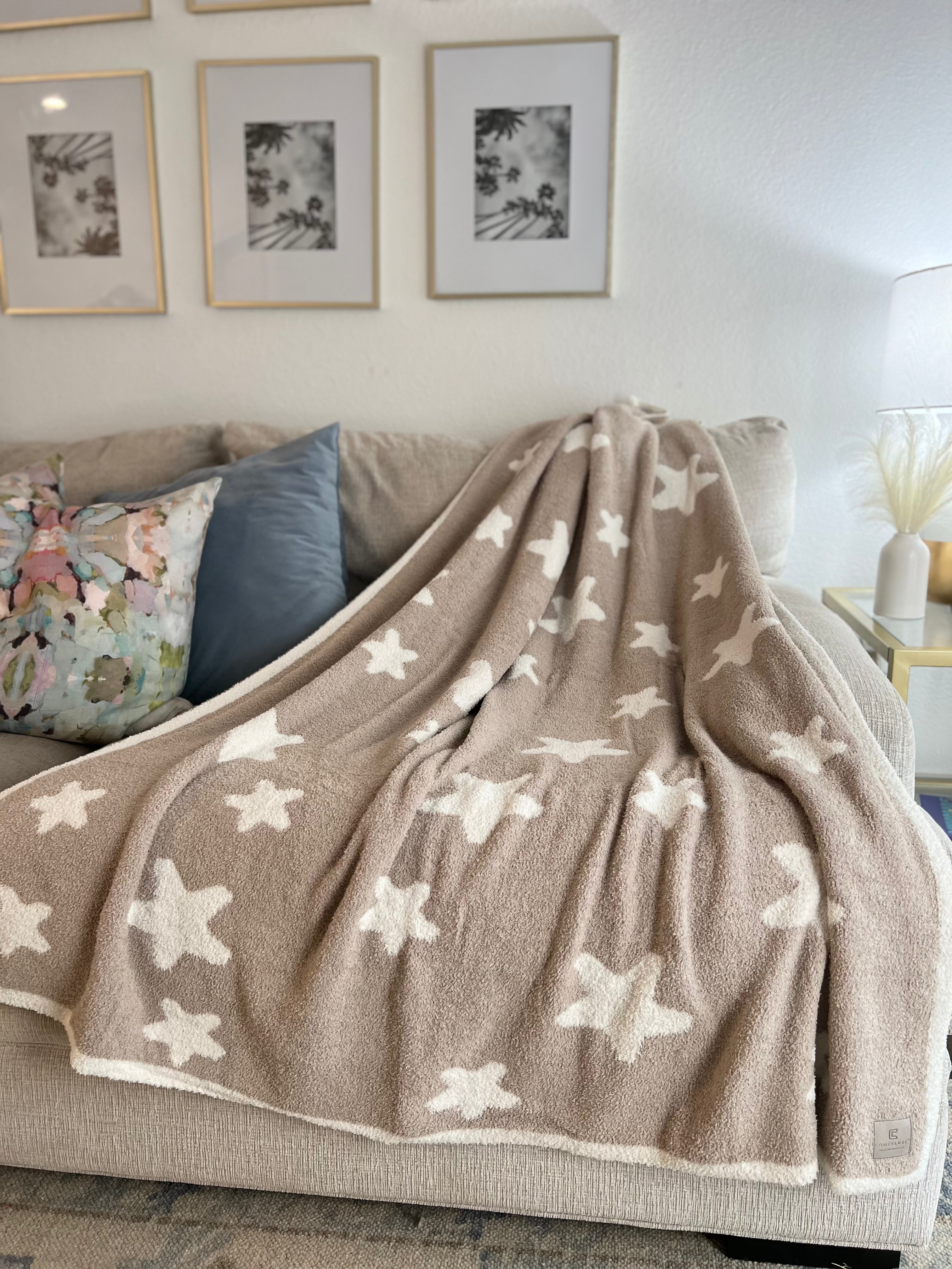 Star Blanket in Beige