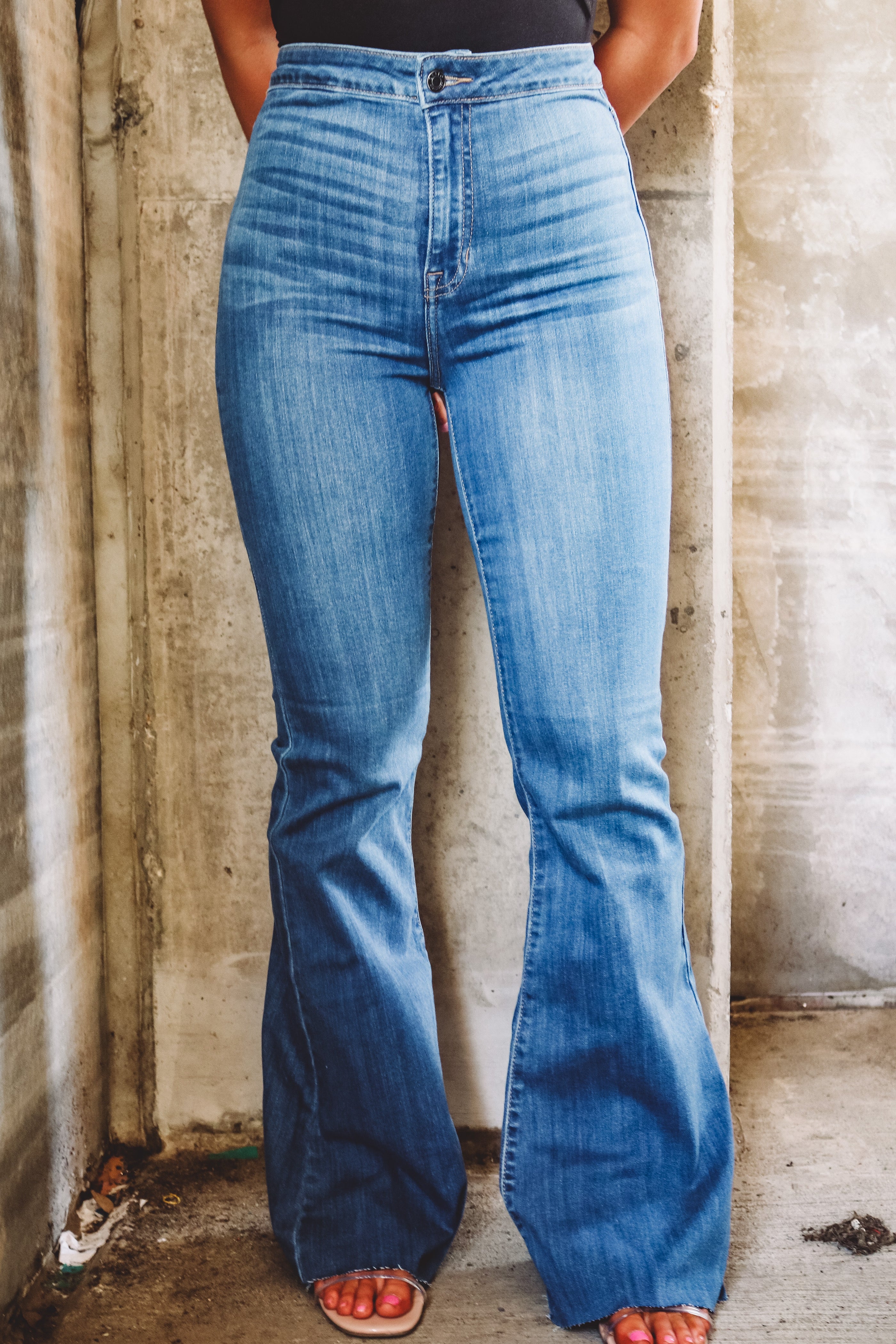 Kathy Flares