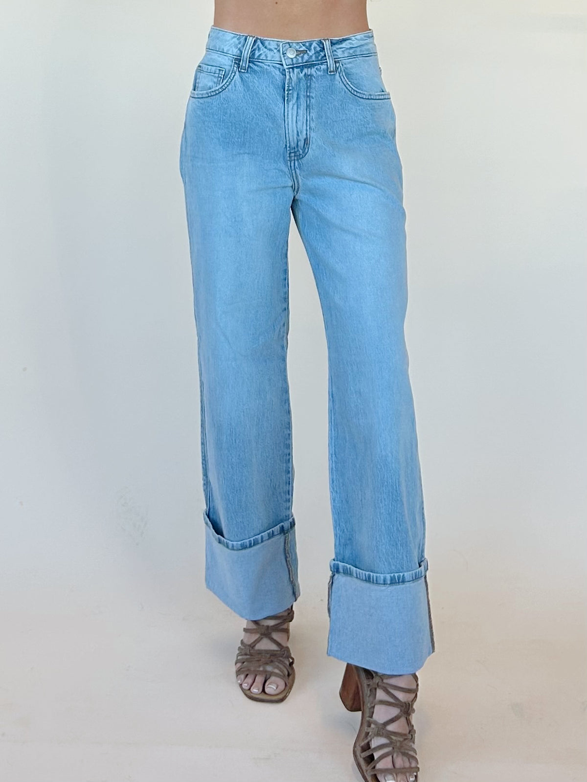 Aubrey Jean in Light