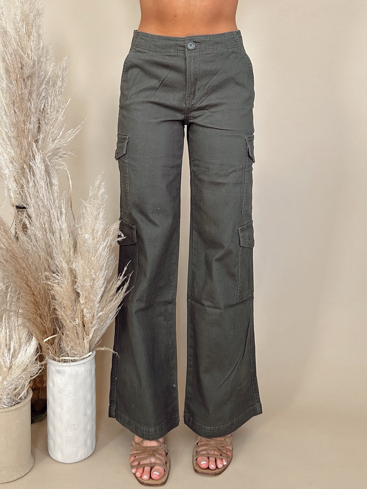 The Maya Pant in Olive