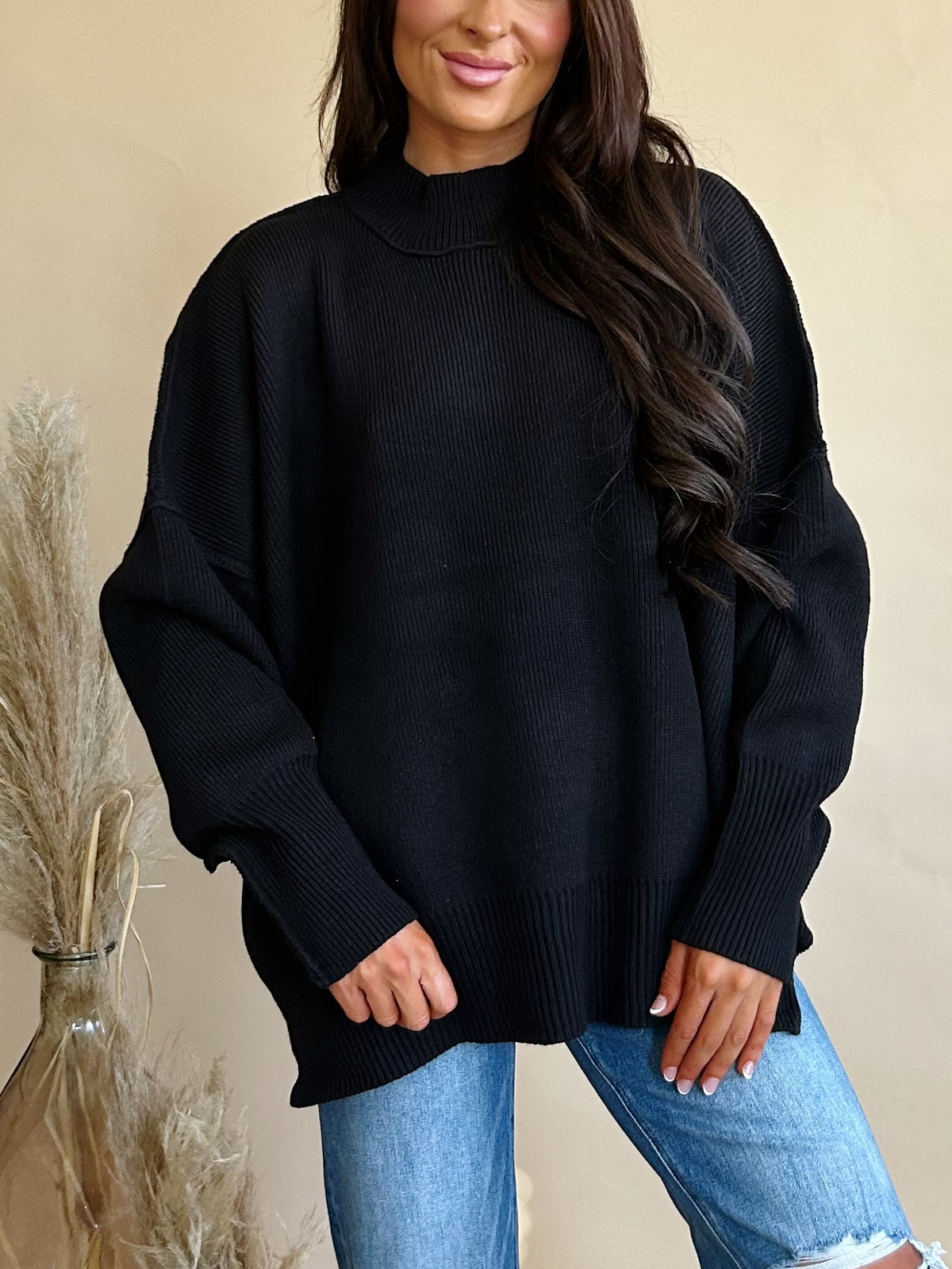 Talen Sweater in Black