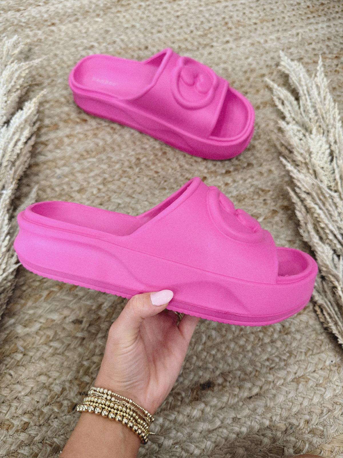 Mask Slides in Pink