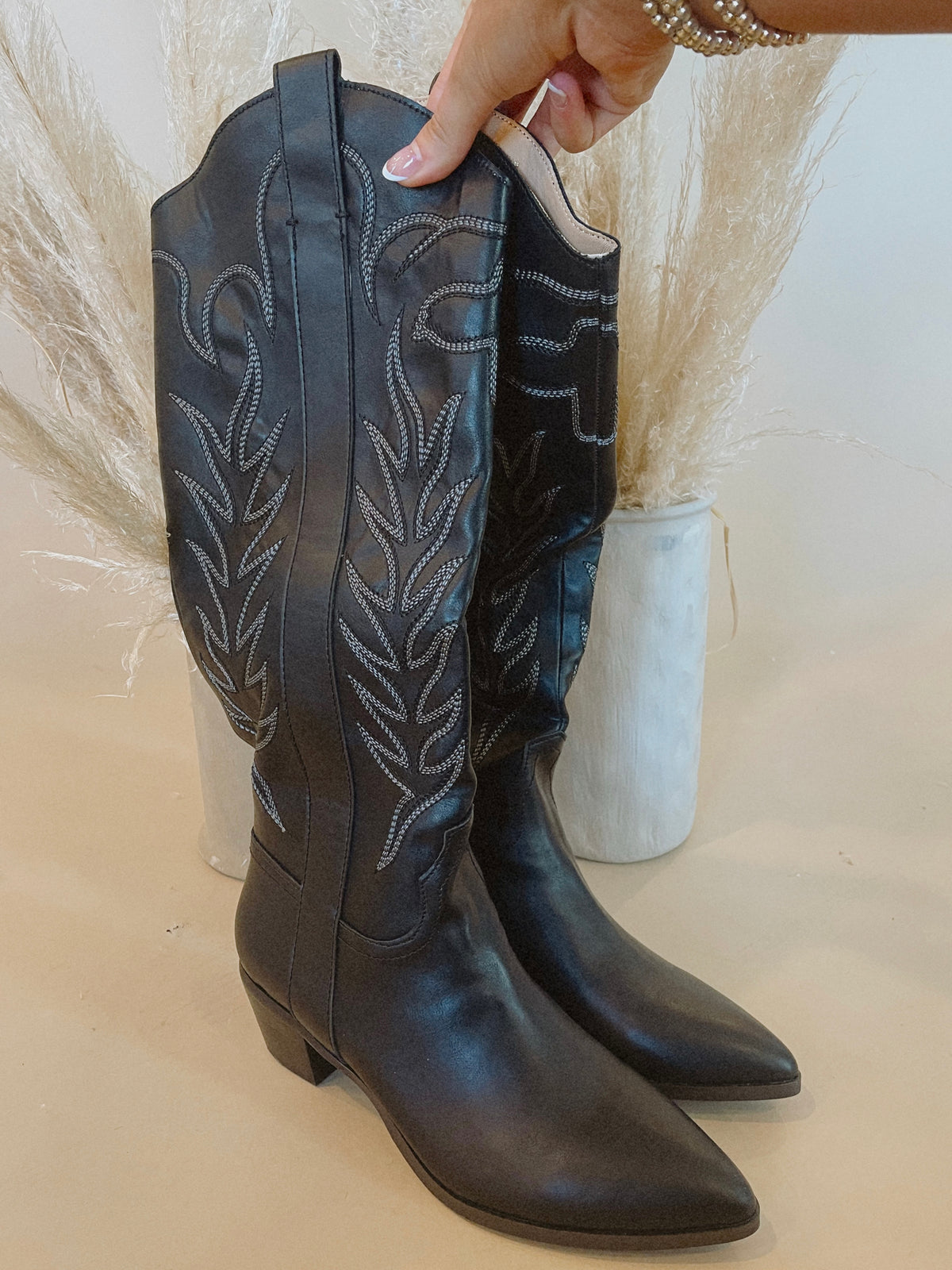 Inlay Boot in Black