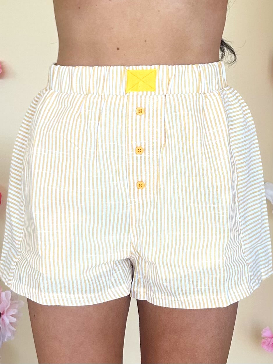 Tenisha Shorts in Yellow Stripe