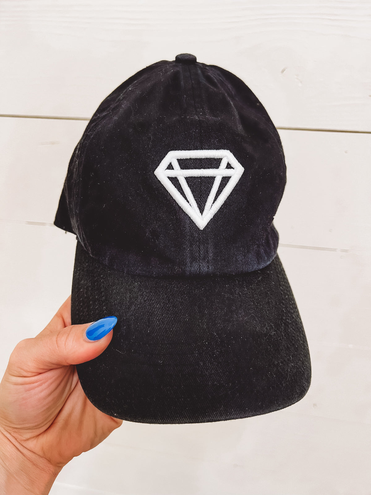 Diamond Puff Logo Hat in Black