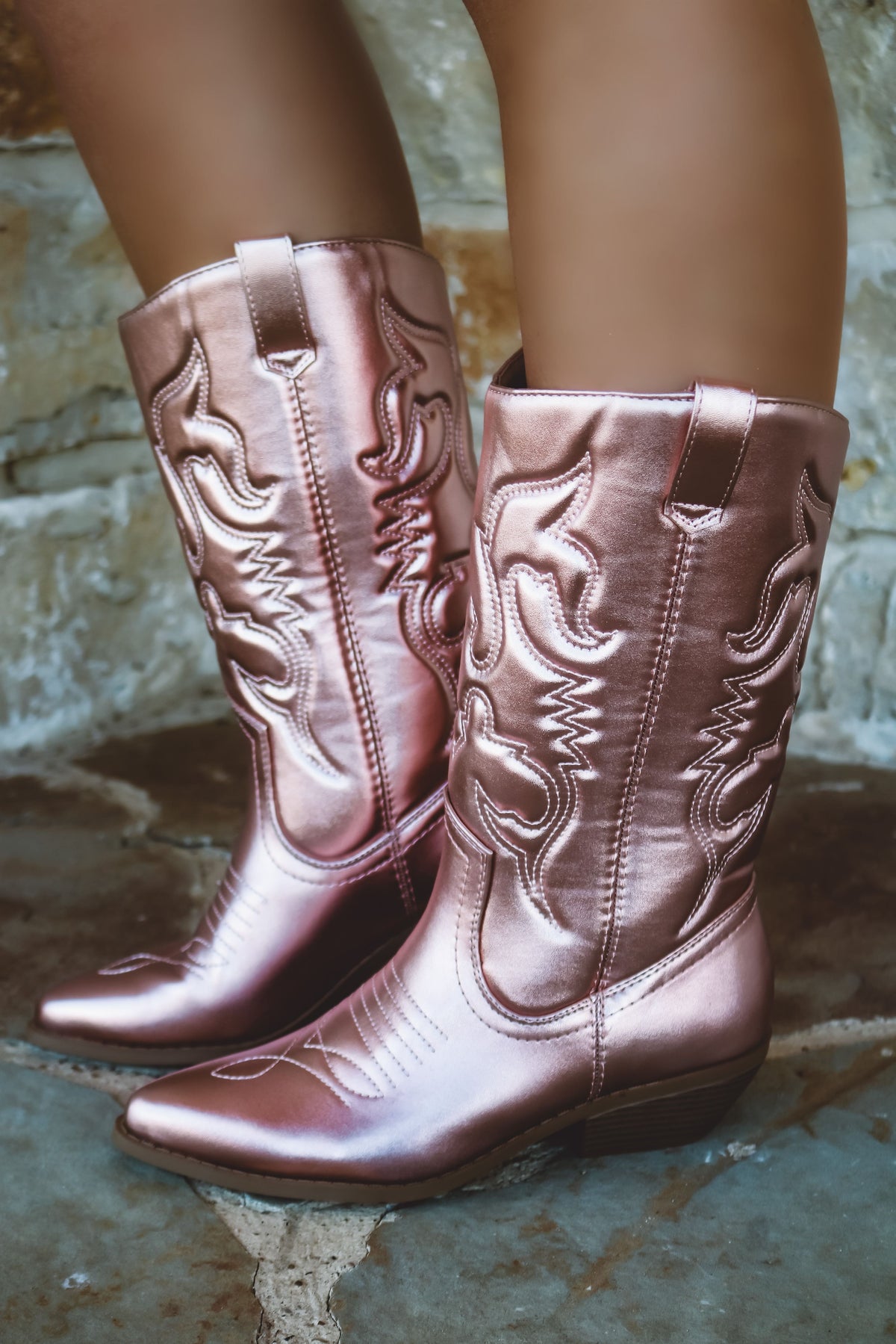 Reno Boots in Metallic Pink