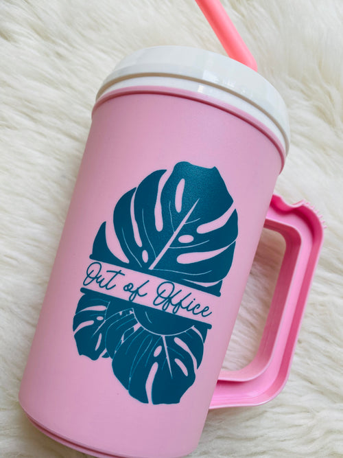 Boss Babe Cups - Out Of Office